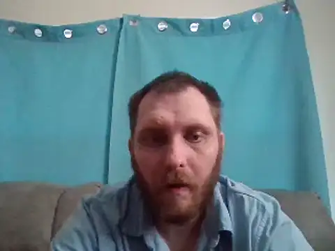 Snapshot of helpfultechmale chatting on 16, 4, 2026 helpfultechmale online show from 16, 4, 2026