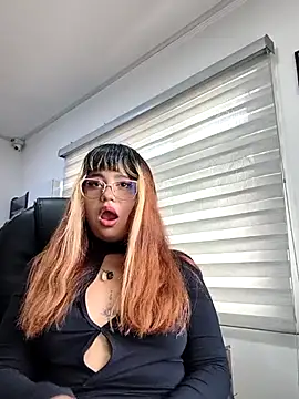 BelleVivianne online show from 25, 4, 2026