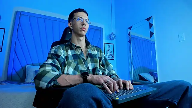 OliverThompsonJS online show from 26, 6, 2026