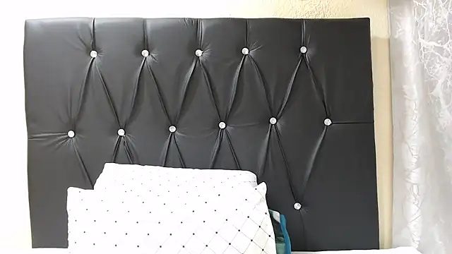 SexyBadGirl20 online show from 6, 5, 2026