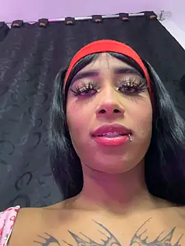 Snapshot of Zaabrina_20 chatting on 23, 5, 2026 Zaabrina 20 online show from 23, 5, 2026