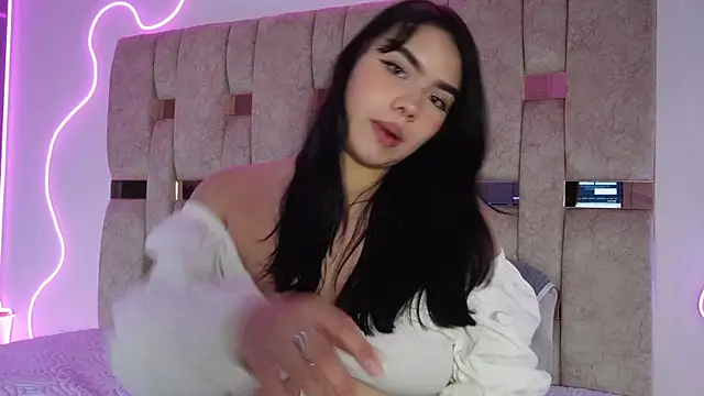 Luisa giraldo1 online show from 20, 4, 2026