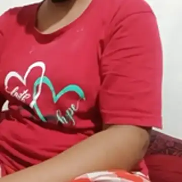Snapshot of Roshni_77 chatting on 4, 6, 2026 Roshni 77 online show from 4, 6, 2026