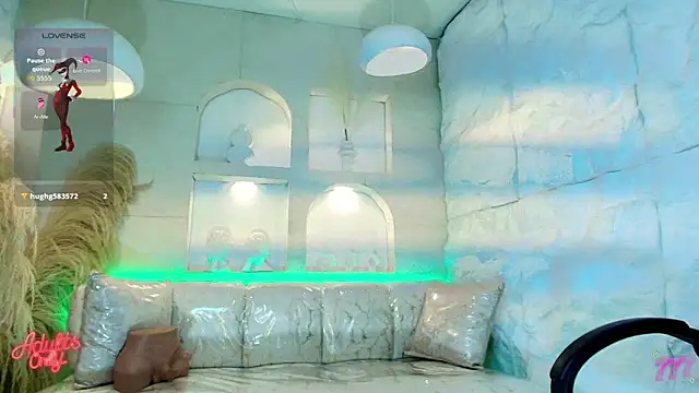 Moon Red r online show from 18, 4, 2026