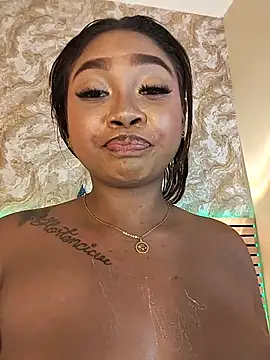 Chloe LaurentXXX online show from 30, 6, 2026