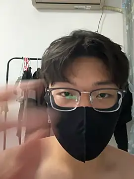 Ycen  online show from 28, 7, 2026