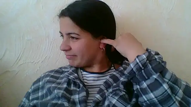 Snapshot of KateXFlower chatting on 21, 4, 2026 KateXFlower online show from 21, 4, 2026