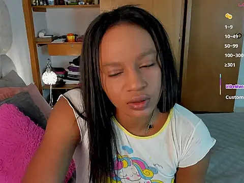 Snapshot of nia_brown chatting on 13, 5, 2026 nia brown online show from 13, 5, 2026