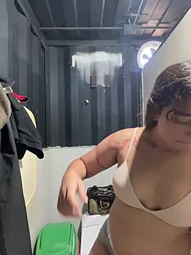 alana lee23 online show from 24, 5, 2026
