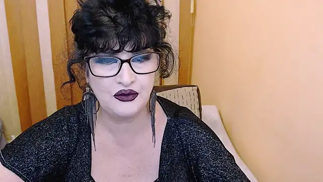 QuuenOfSin online show from 2, 1, 2025