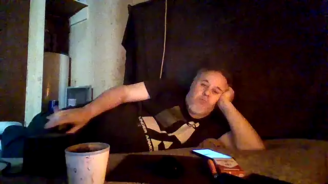 Nightshade1195 online show from 6, 5, 2026