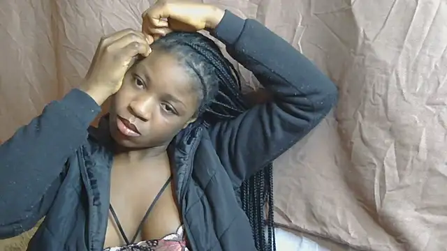 julianaa19 online show from 14, 5, 2026