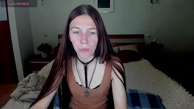Snapshot of MaryRapunzel chatting on 4, 5, 2026 MaryRapunzel online show from 4, 5, 2026