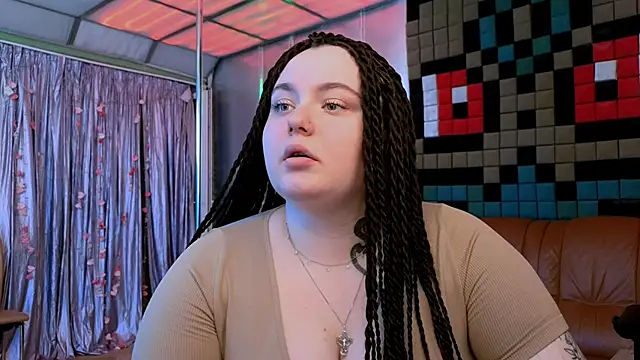 CatherineClaire online show from 6, 6, 2026