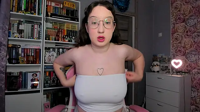 Snapshot of minionkaa chatting on 11, 5, 2026 minionkaa online show from 11, 5, 2026