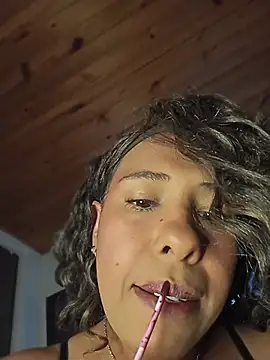 Ivon C online show from 11, 7, 2026