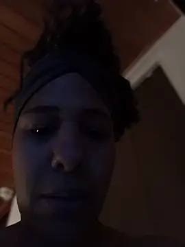 Ivon C online show from 26, 7, 2026