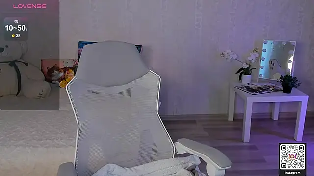 LinnLove online show from 20, 5, 2026