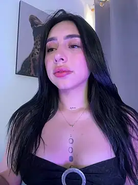 IsabellaNoir  online show from 24, 4, 2026