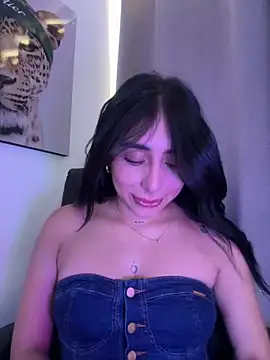 IsabellaNoir  online show from 6, 5, 2026