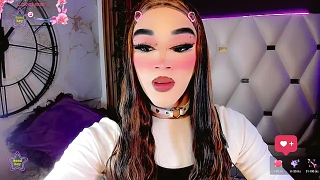 Snapshot of Camila_Vasquezz1 chatting on 7, 6, 2026 Camila Vasquezz1 online show from 7, 6, 2026