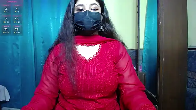 -Queenie online show from 24, 7, 2026