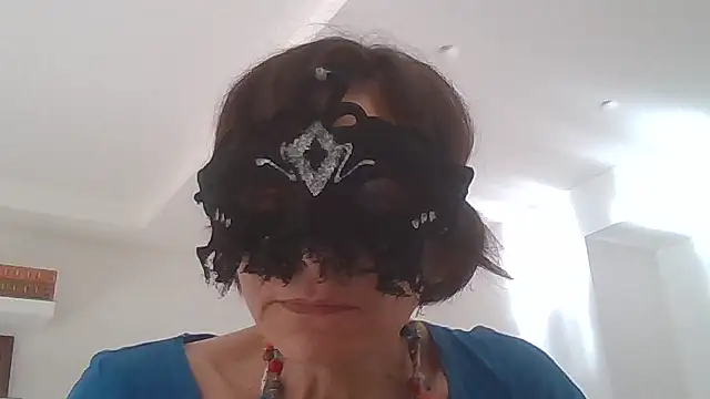 HelenTiAscolta online show from 10, 6, 2026