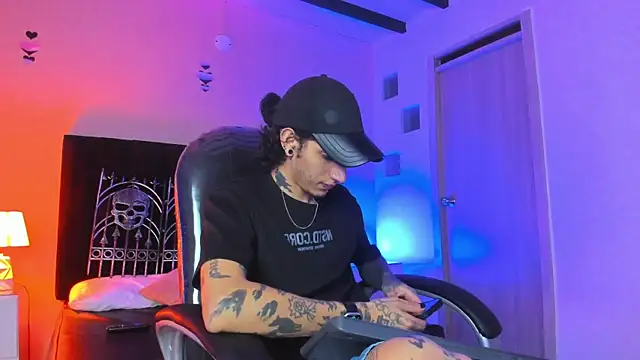 Vergil Noir  online show from 9, 5, 2026
