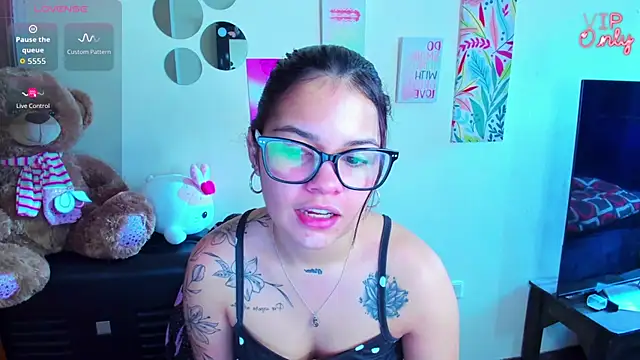 angelina 77 online show from 14, 6, 2026