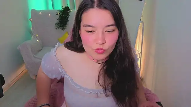 MomoRins online show from 14, 7, 2026