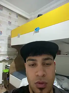 astoperaaa online show from 22, 4, 2026