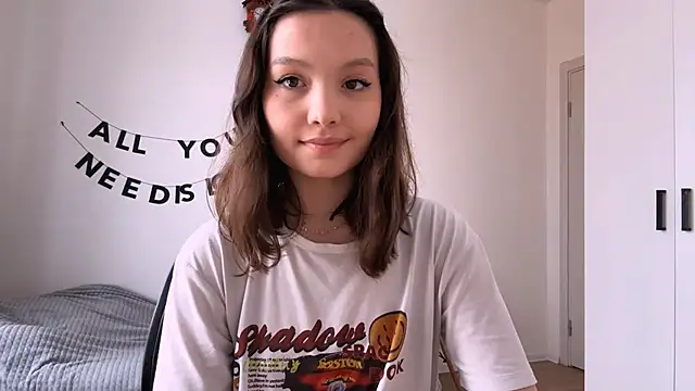 Snapshot of RochelTrewhitt chatting on 27, 4, 2026 RochelTrewhitt online show from 27, 4, 2026