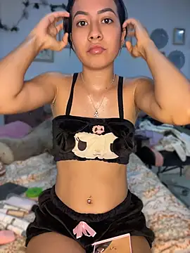 Snapshot of katty_lovelyy chatting on 20, 6, 2026 katty lovelyy online show from 20, 6, 2026