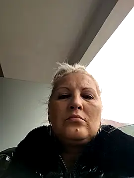 Divineblond online show from 24, 10, 2025