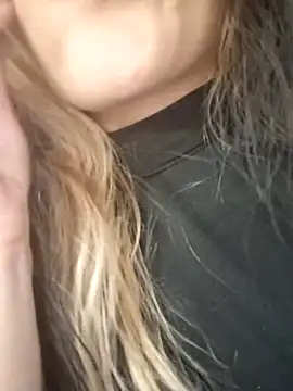 AshleyyHall online show from 23, 6, 2026