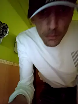 Reinventando el porno online show from 23, 4, 2026