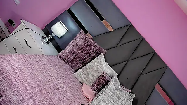 sexyjessicamistres online show from 19, 6, 2026