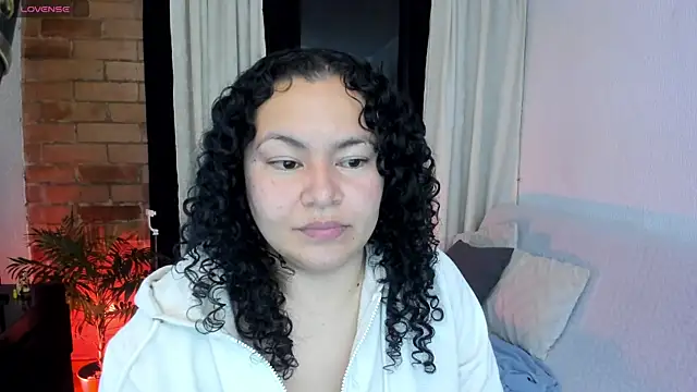 Snapshot of MissBronte chatting on 18, 6, 2026 MissBronte online show from 18, 6, 2026