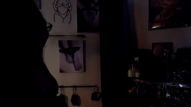 chelledark online show from 12, 6, 2026