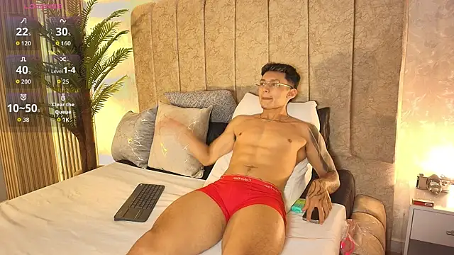 Snapshot of Alan_Salazar chatting on 4, 6, 2026 Alan Salazar online show from 4, 6, 2026