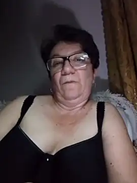Snapshot of KetQueen101 chatting on 19, 7, 2026 KetQueen101 online show from 19, 7, 2026