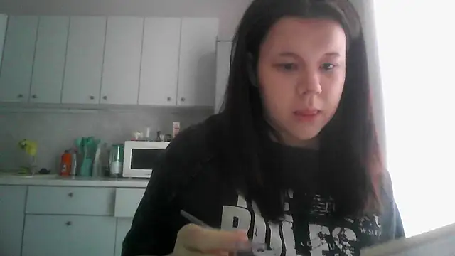 Amanda Mia  online show from 11, 5, 2026