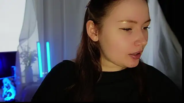 Snapshot of Tendre_Amelia chatting on 3, 6, 2026 Tendre Amelia online show from 3, 6, 2026