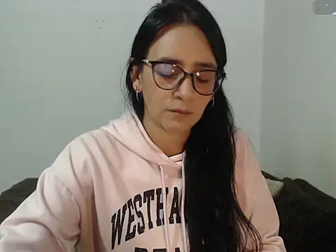 Snapshot of ASHLEYLOVE11 chatting on 22, 7, 2026 ASHLEYLOVE11 online show from 22, 7, 2026