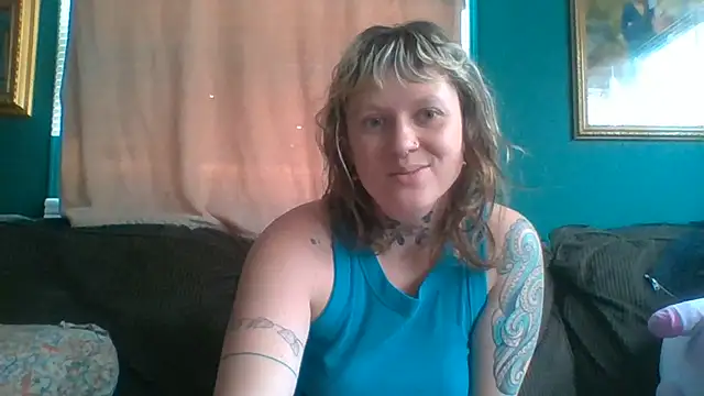 RosieSwitchBitch online show from 25, 6, 2026