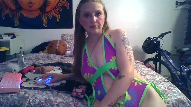 BunnyHooppss online show from 10, 6, 2026