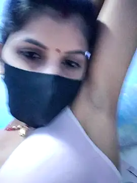 Snapshot of RUHI_1143 chatting on 28, 6, 2026 RUHI 1143 online show from 28, 6, 2026