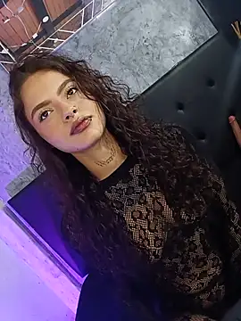 Snapshot of Caroline420_ chatting on 12, 7, 2026 Caroline420 online show from 12, 7, 2026