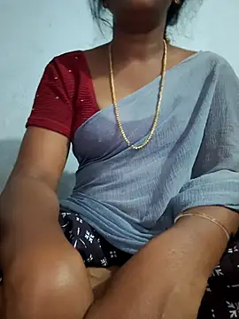 Tamil Hot HoneyBee online show from 5, 7, 2026