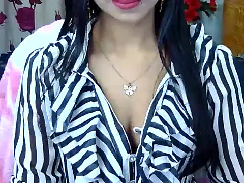Snapshot of Alina_Nur chatting on 6, 5, 2026 Alina Nur online show from 6, 5, 2026